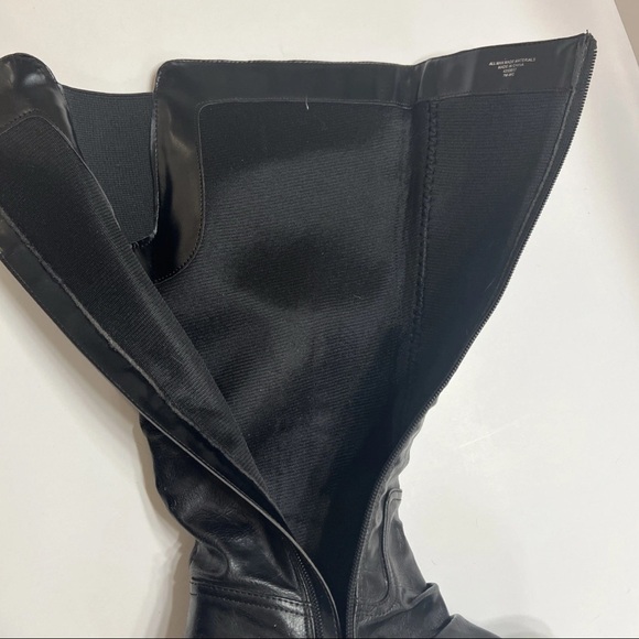 Black Leather Knee-High Boots - Picture 3 of 11